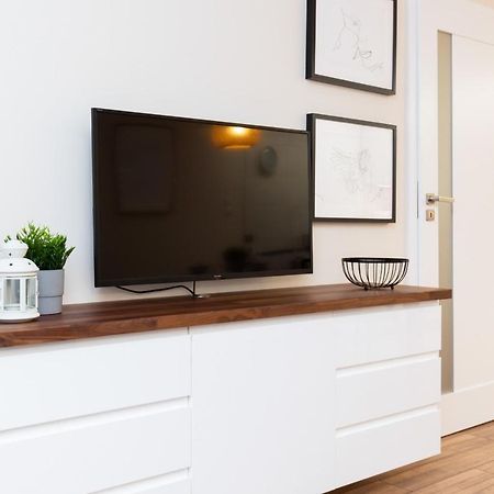 Apartments Warsaw Krolewska By Noclegi Renters Bagian luar foto