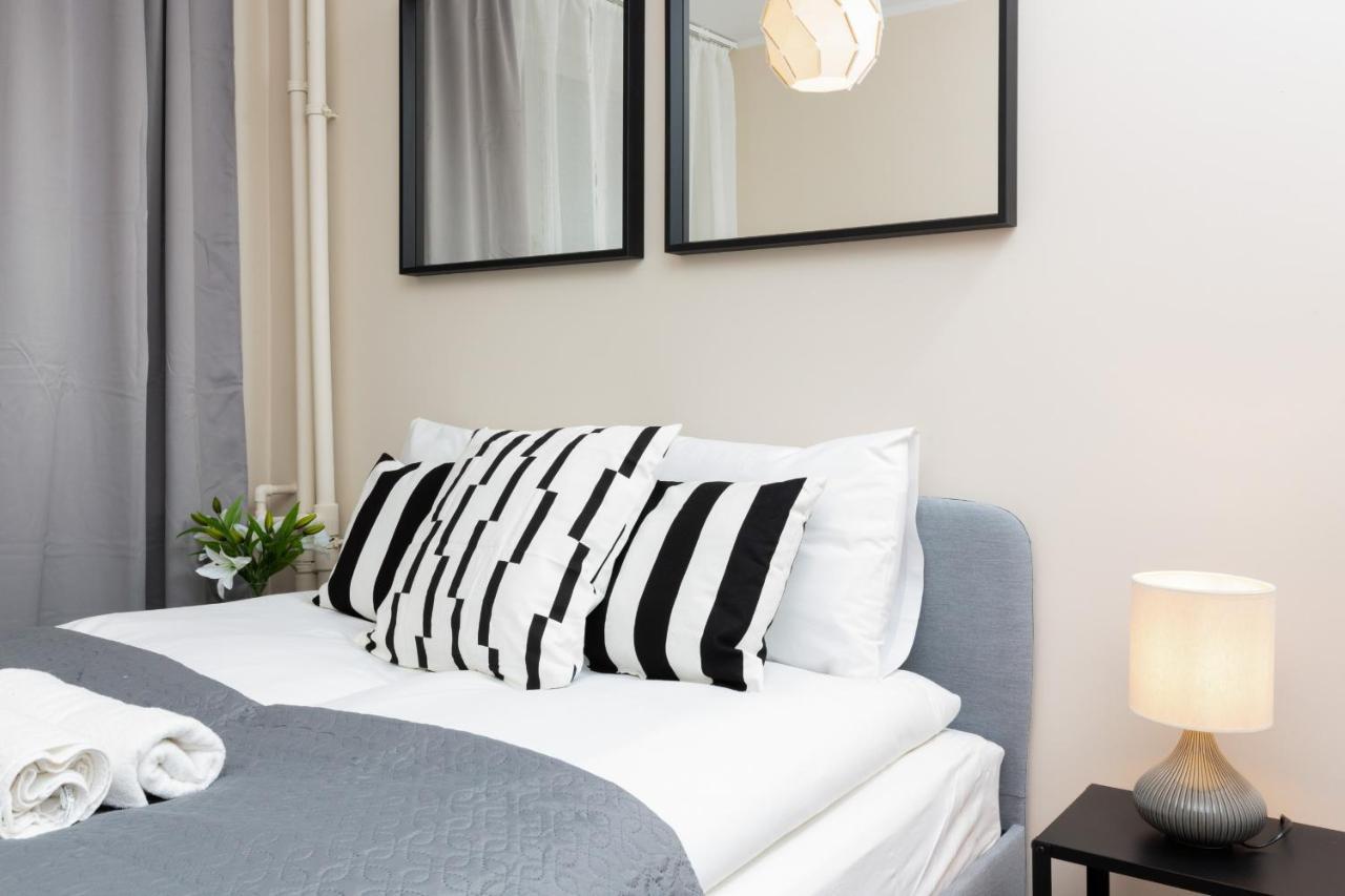 Apartments Warsaw Krolewska By Noclegi Renters Bagian luar foto