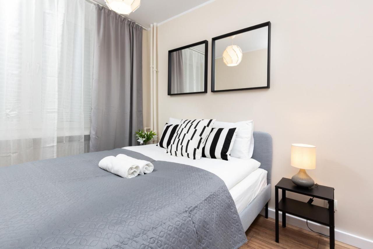 Apartments Warsaw Krolewska By Noclegi Renters Bagian luar foto