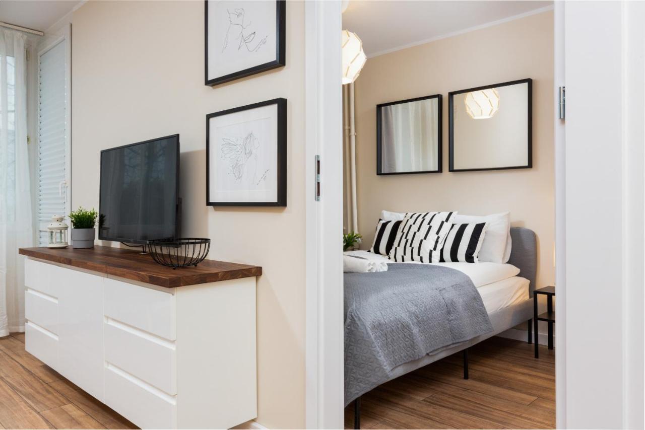 Apartments Warsaw Krolewska By Noclegi Renters Bagian luar foto